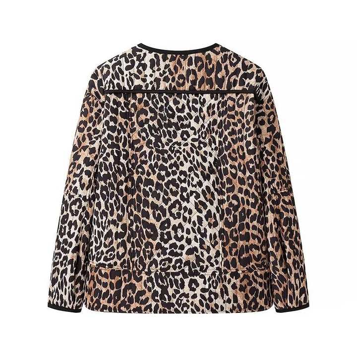 Kvinnors modejacka i trendigt leopardmönster Mirla-Eva Jonsson