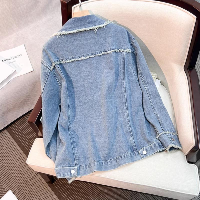 Kvinnors modejeansjacka med fransade detaljer Mirla-Eva Jonsson