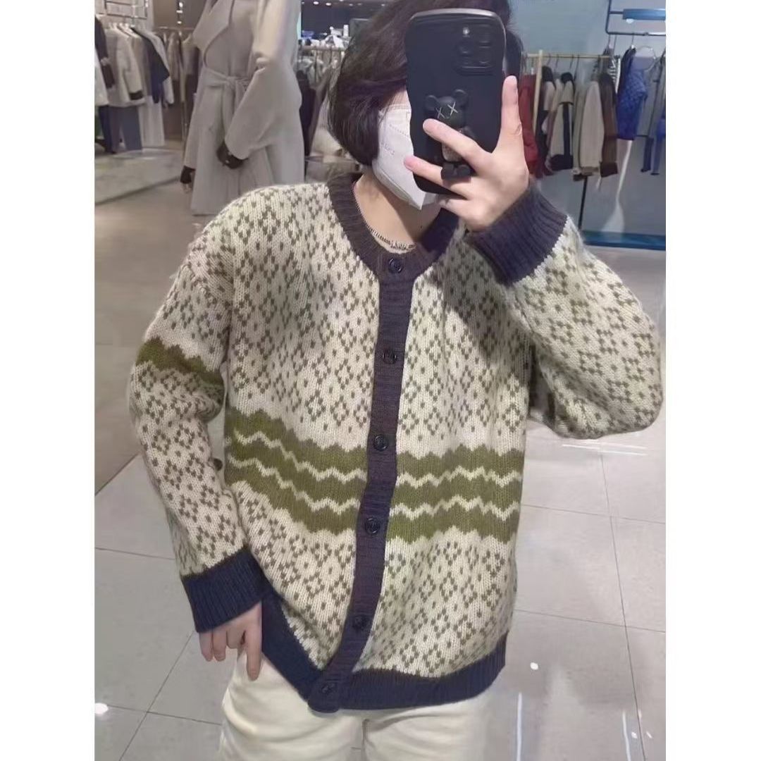 Kvinnors modekofta i norsk stil Mirla-Eva Jonsson