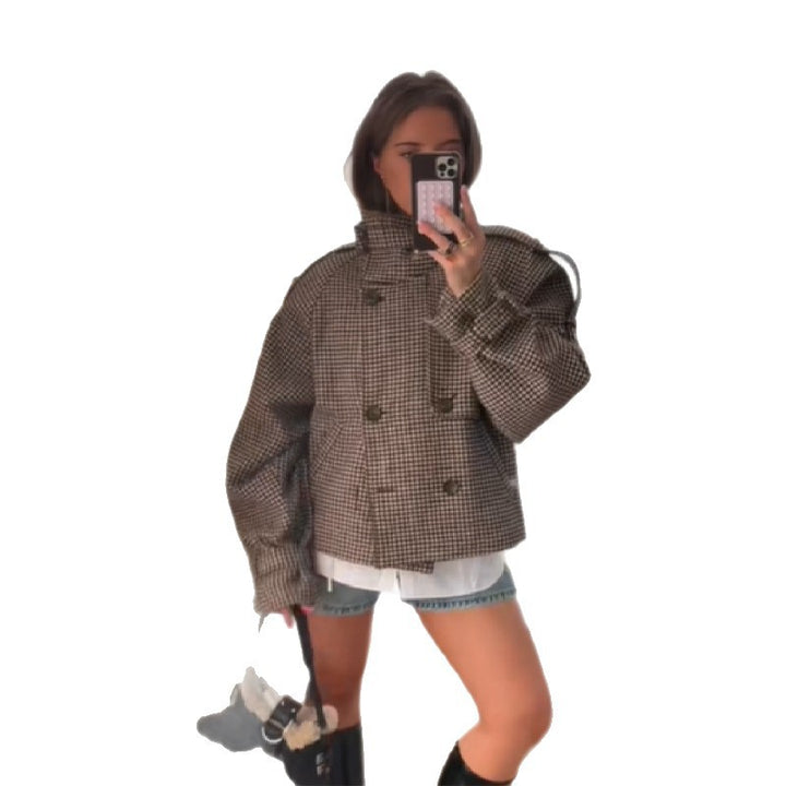 Kvinnors modemedvetna oversized jacka med rutmönster Mirla-Eva Jonsson