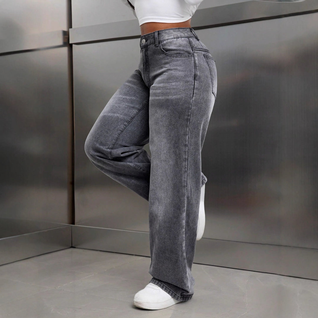 Kvinnors moderiktiga breda jeans i högkvalitativ denim Mirla-Eva Jonsson