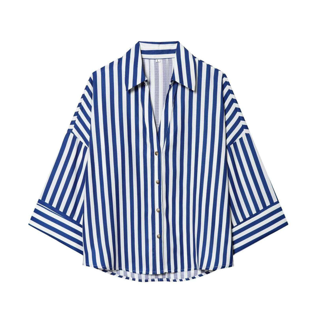 Kvinnors modern randig blus med oversized skärning Mirla-Eva Jonsson