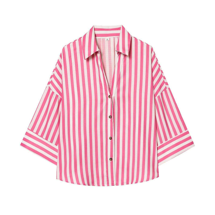 Kvinnors modern randig blus med oversized skärning Mirla-Eva Jonsson