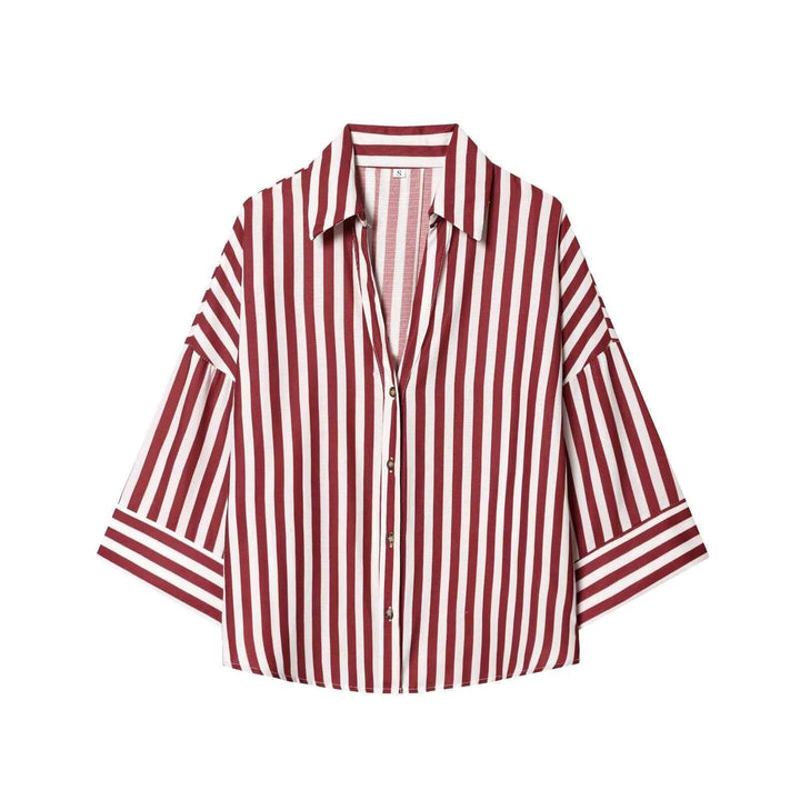 Kvinnors modern randig blus med oversized skärning Mirla-Eva Jonsson