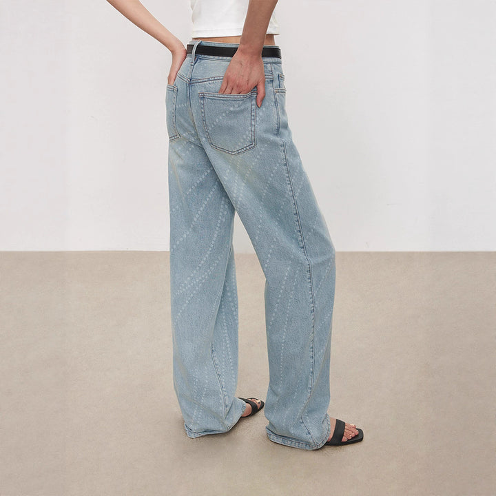 Kvinnors moderna bootcut jeans med hög midja och elegant design Mirla-Eva Jonsson
