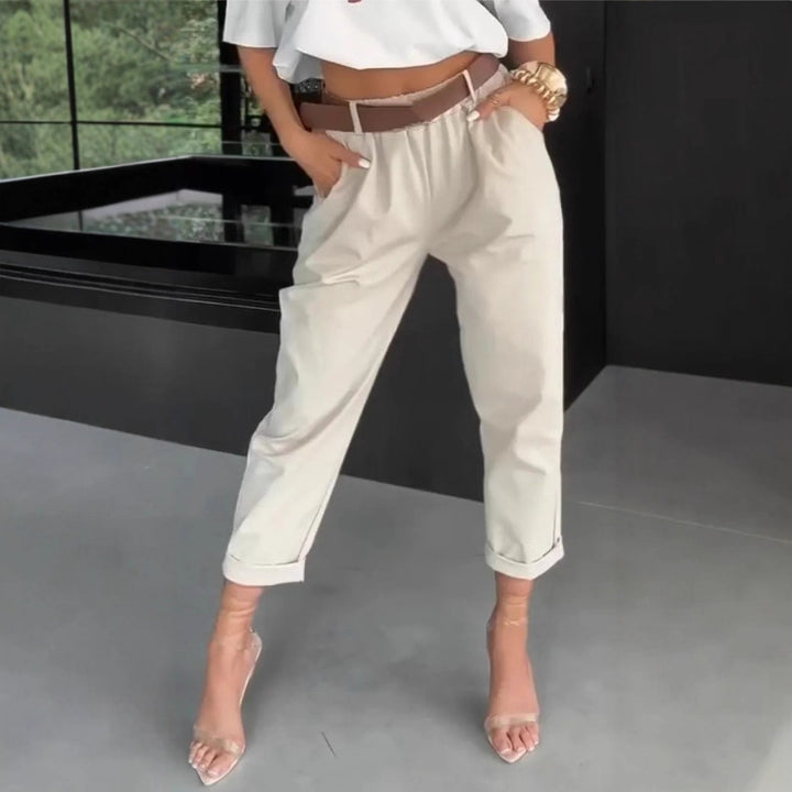 Kvinnors moderna chinos med elastisk midja och vida ben Mirla-Eva Jonsson