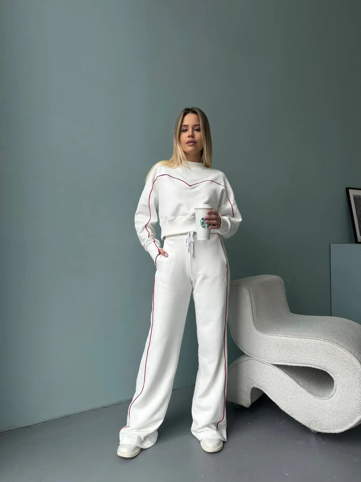 Kvinnors moderna sportlounge-set med avslappnad passform och elastisk midja Mirla-Eva Jonsson