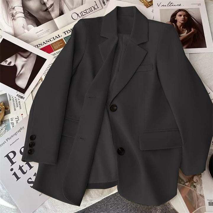 Kvinnors modiga blazer med elegant snitt Mirla-Eva Jonsson