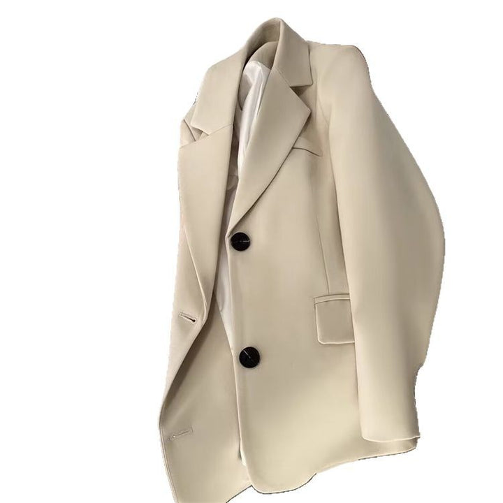 Kvinnors modiga blazer med elegant snitt Mirla-Eva Jonsson