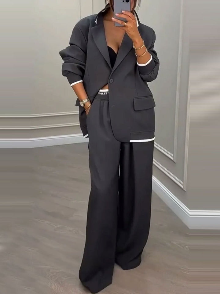 Kvinnors modiga oversized blazer-set med eleganta kostymbyxor Mirla-Eva Jonsson