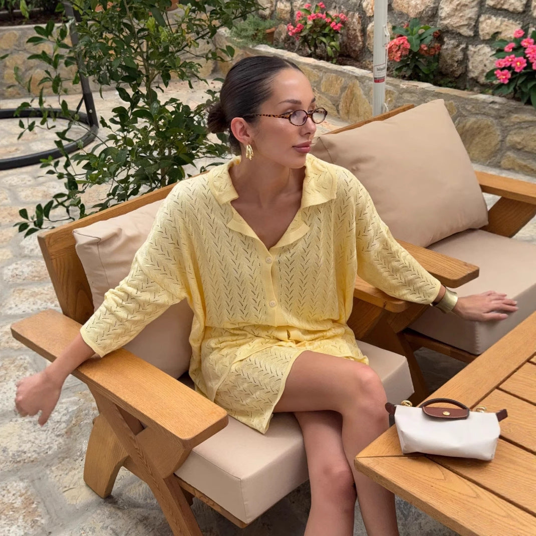 Kvinnors modiga stickad set med avslappnad overshirt och shorts Mirla-Eva Jonsson