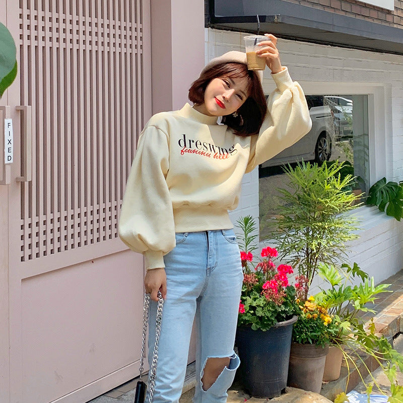 Kvinnors modiga sweatshirt med voluminösa ärmar Mirla-Eva Jonsson