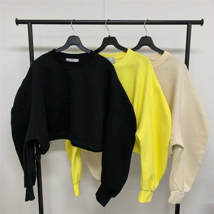 Kvinnors modiga sweatshirt med voluminösa ärmar Mirla-Eva Jonsson