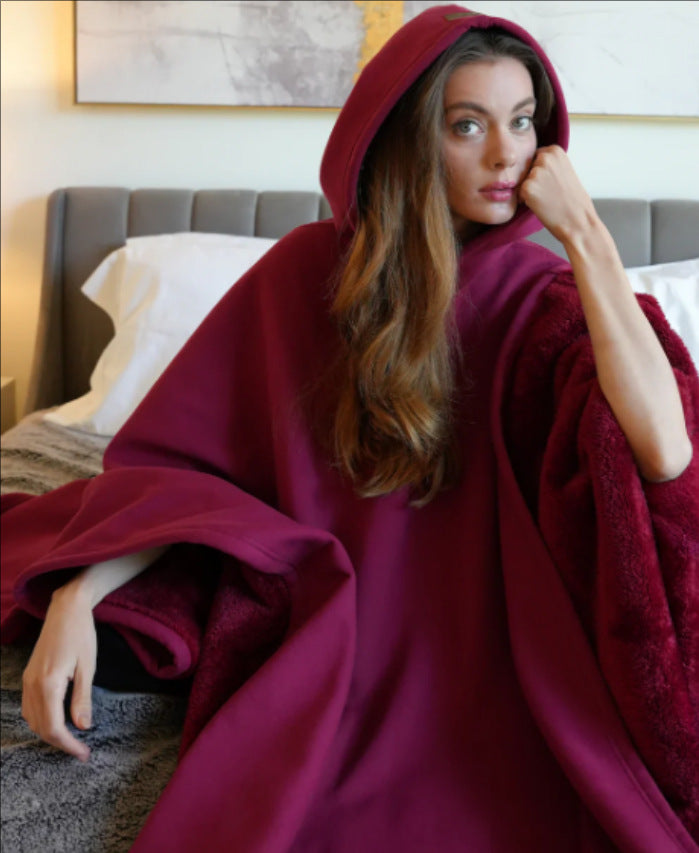 Kvinnors multifunktionell poncho filt med huva Mirla-Eva Jonsson