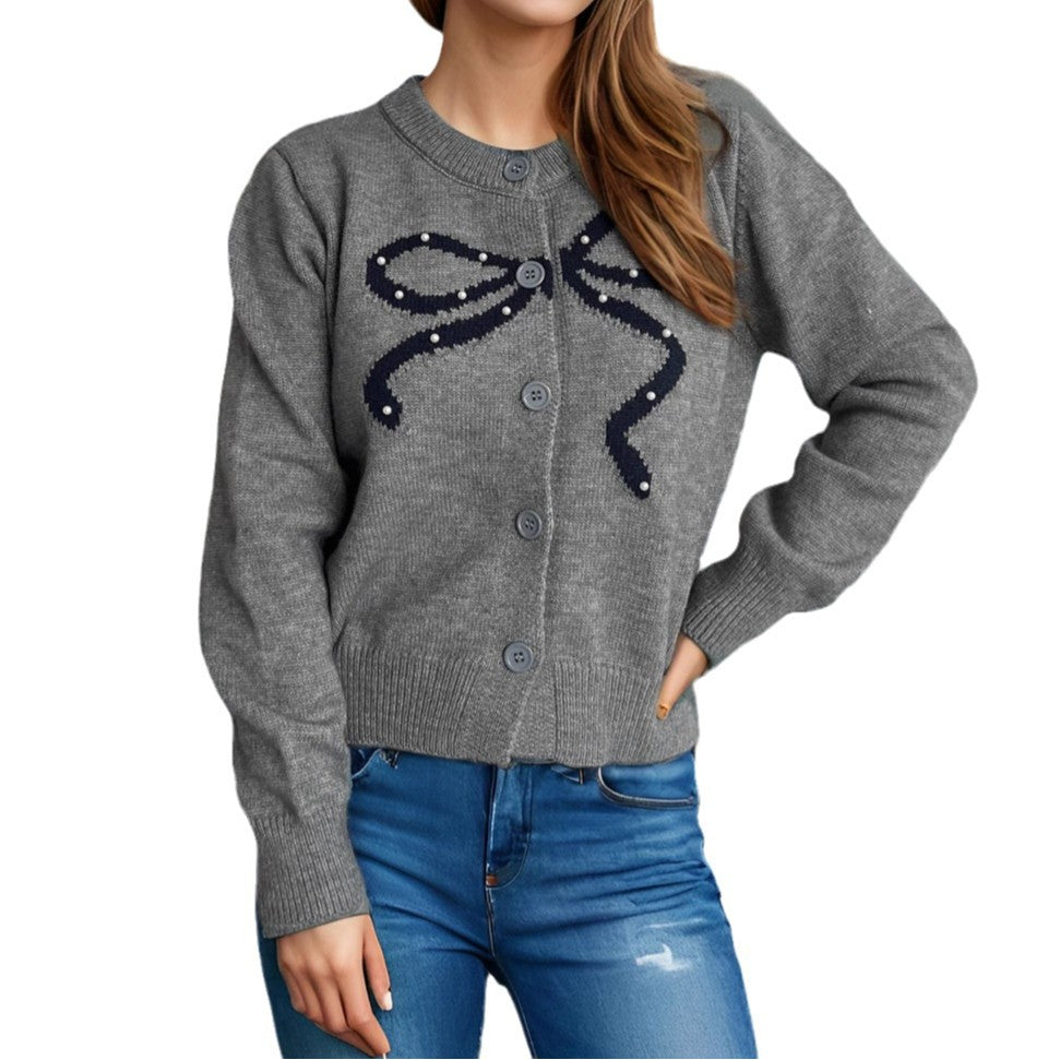 Kvinnors mysiga cardigan med rosettmotiv Mirla-Eva Jonsson
