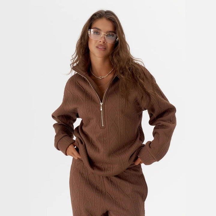 Kvinnors mysiga fleece lounge set med dragkedja och ribbad struktur Mirla-Eva Jonsson