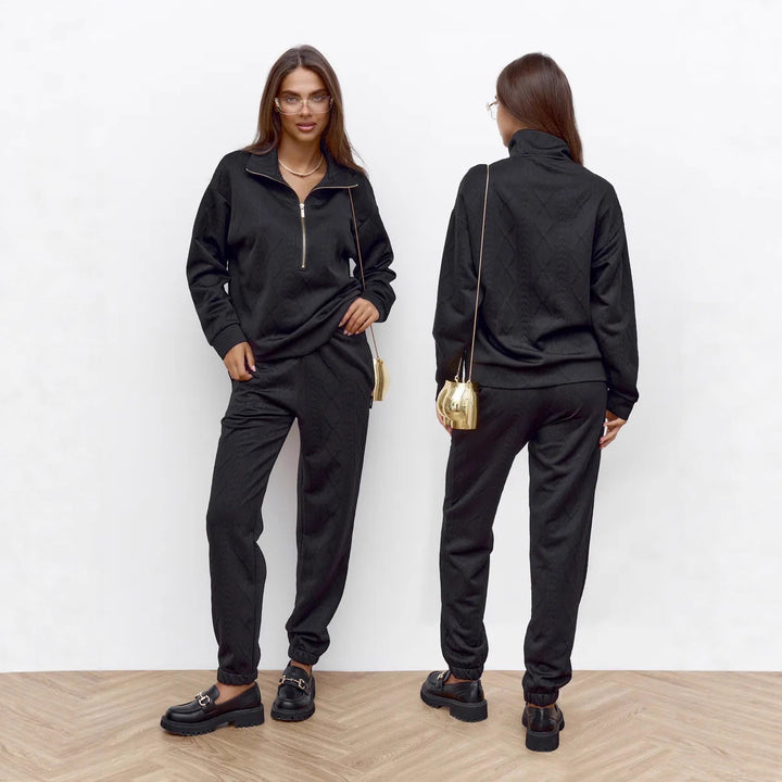 Kvinnors mysiga fleece lounge set med dragkedja och ribbad struktur Mirla-Eva Jonsson
