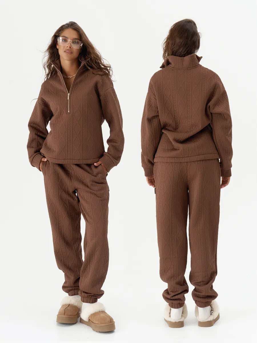 Kvinnors mysiga fleece lounge set med dragkedja och ribbad struktur Mirla-Eva Jonsson