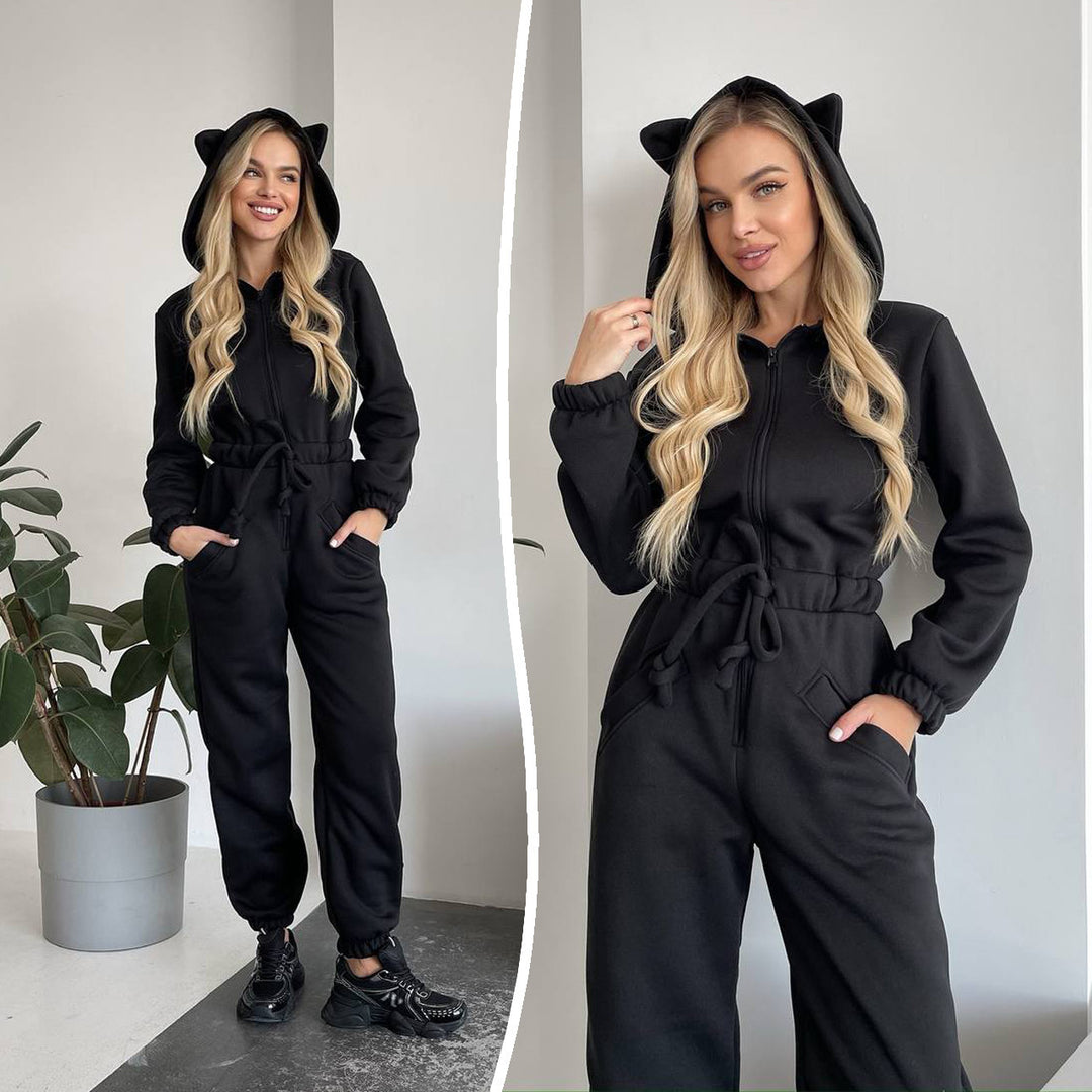 Kvinnors mysiga fleeceoverall med huva och söta öron Mirla-Eva Jonsson