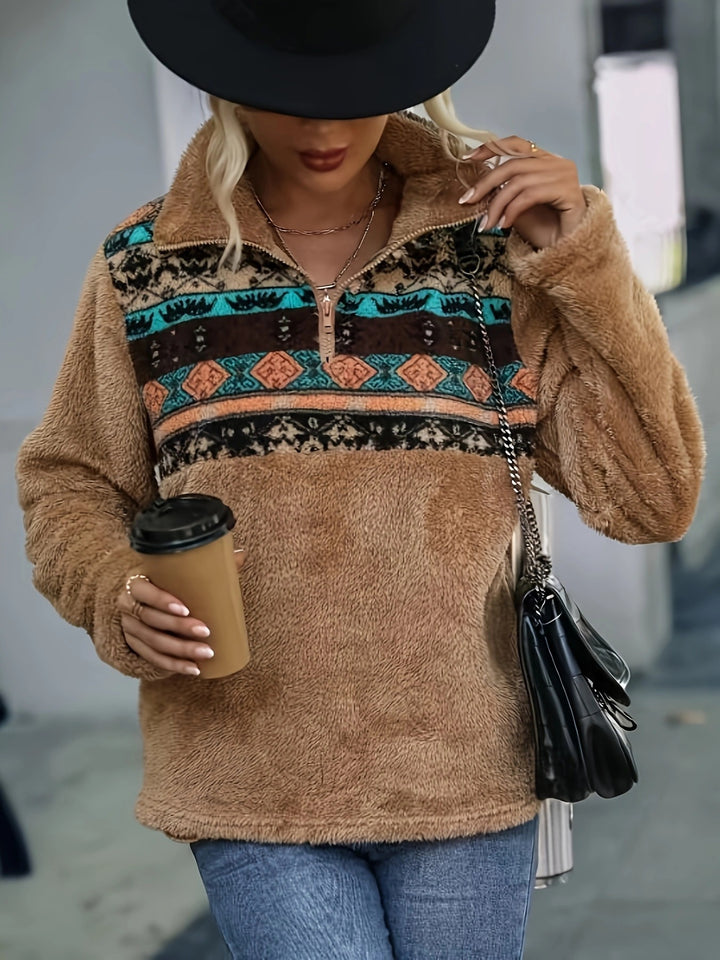 Kvinnors mysiga fleecepullover med fashionabel dragkedja och färgdesign Mirla-Eva Jonsson