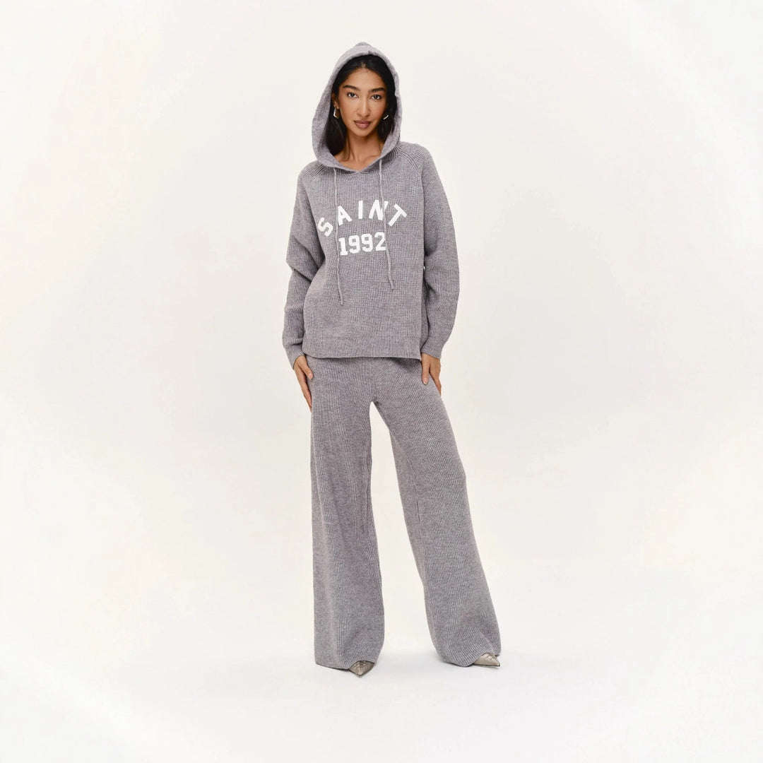 Kvinnors mysiga hoodie med klassisk branding Mirla-Eva Jonsson