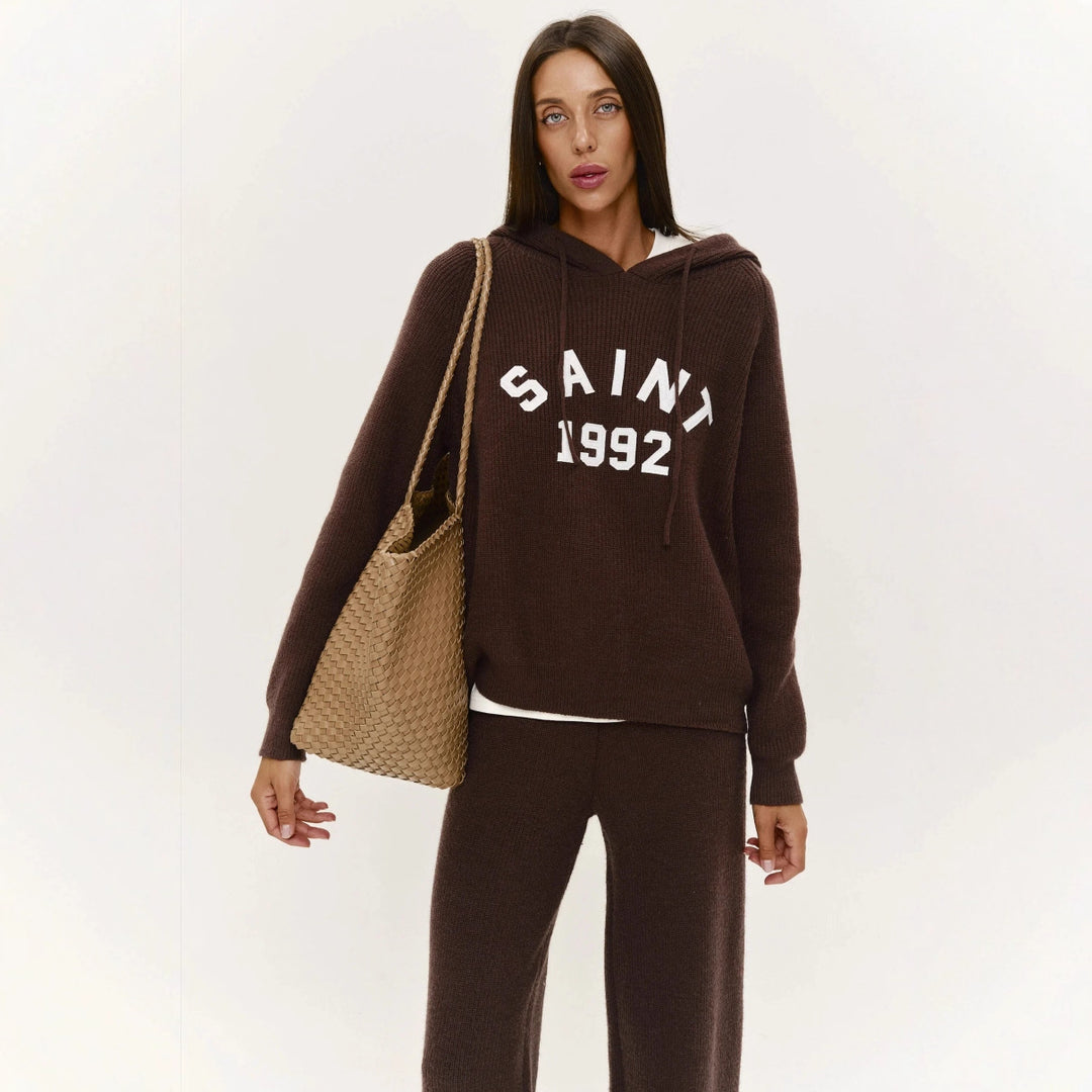Kvinnors mysiga hoodie med klassisk branding Mirla-Eva Jonsson