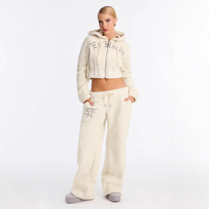 Kvinnors mysiga hoodie med matchande loungebyxor Mirla-Eva Jonsson