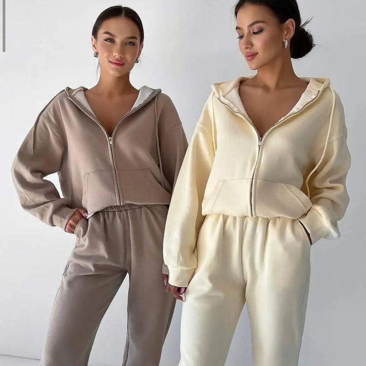 Kvinnors mysiga hoodie och avslappnad jogger set-Eva Jonsson