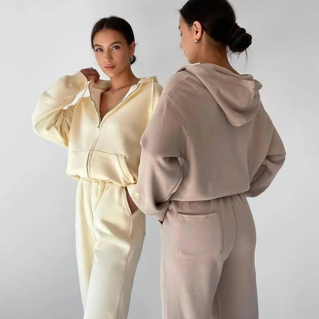 Kvinnors mysiga hoodie och avslappnad jogger set-Eva Jonsson