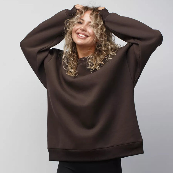 Kvinnors mysiga oversized sweatshirt med loose fit och bekväm innerfoder Mirla-Eva Jonsson