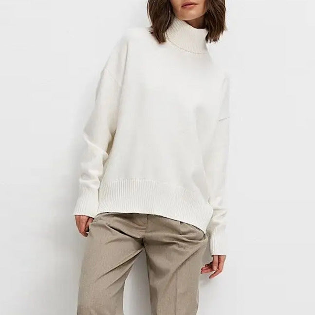 Kvinnors mysiga polotröja med oversized passform Mirla-Eva Jonsson