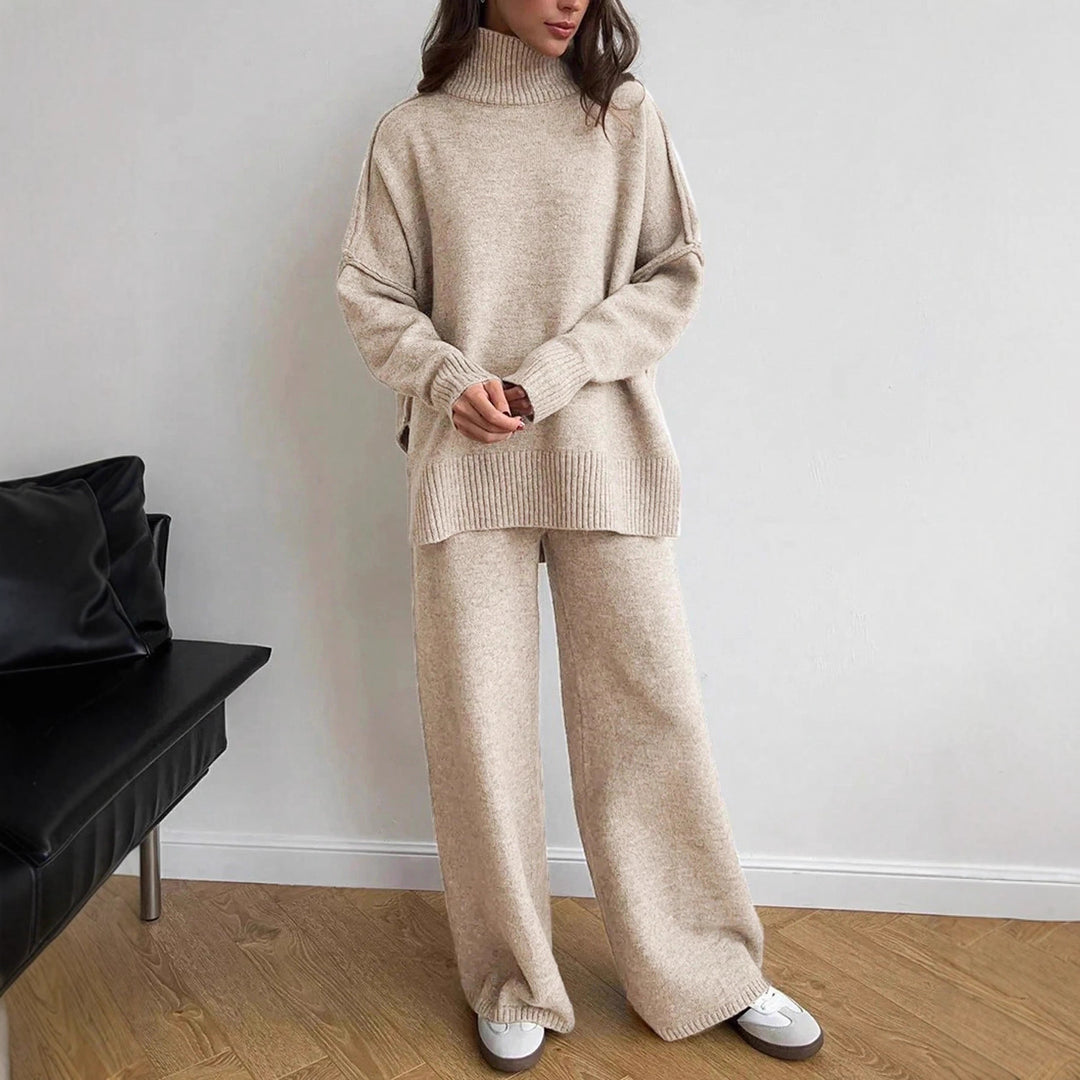 Kvinnors mysiga stickade jumpsuit med hög krage och lös passform Mirla-Eva Jonsson