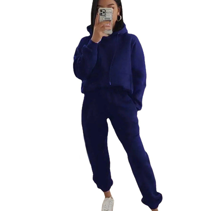 Kvinnors mysiga sweat suit med hög midja och bekväma manschetter Mirla-Eva Jonsson