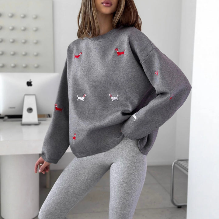 Kvinnors mysiga sweatshirt med lekfullt djurmotiv Mirla-Eva Jonsson