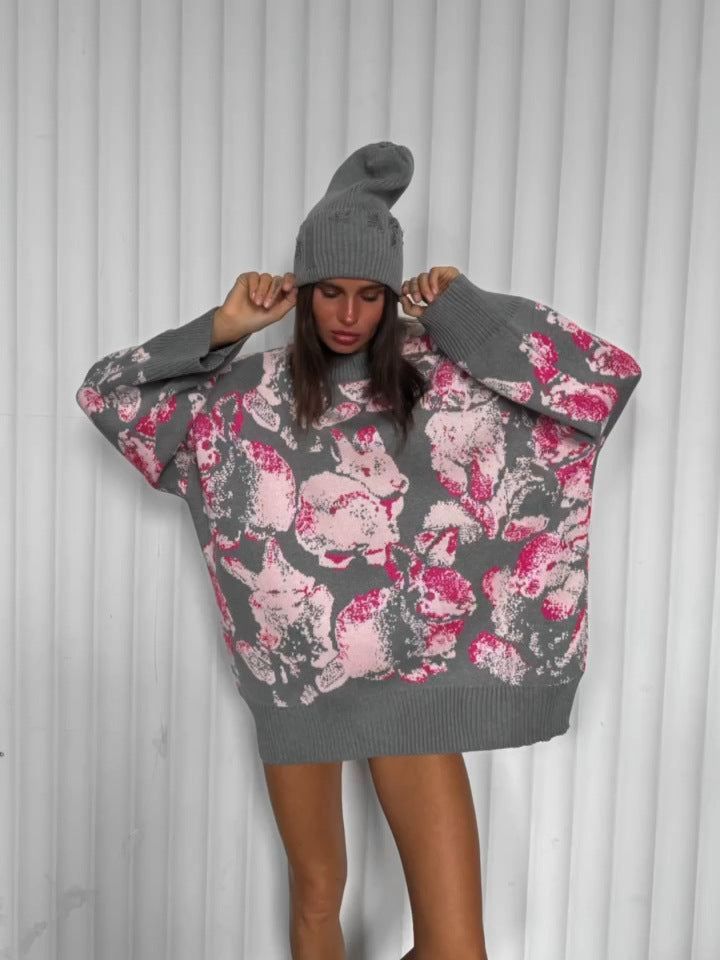 Kvinnors mysiga sweatshirt med trendig blomsterdesign Mirla-Eva Jonsson