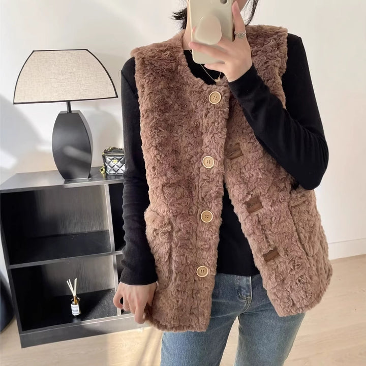 Kvinnors mysiga teddyväst med stora fickor Mirla-Eva Jonsson