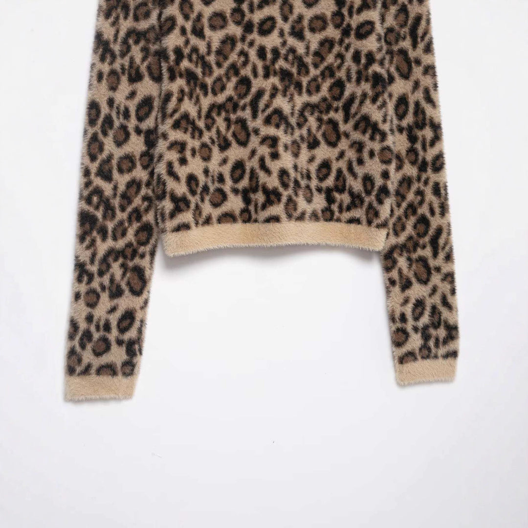 Kvinnors mysiga tröja i leopardlook Mirla-Eva Jonsson