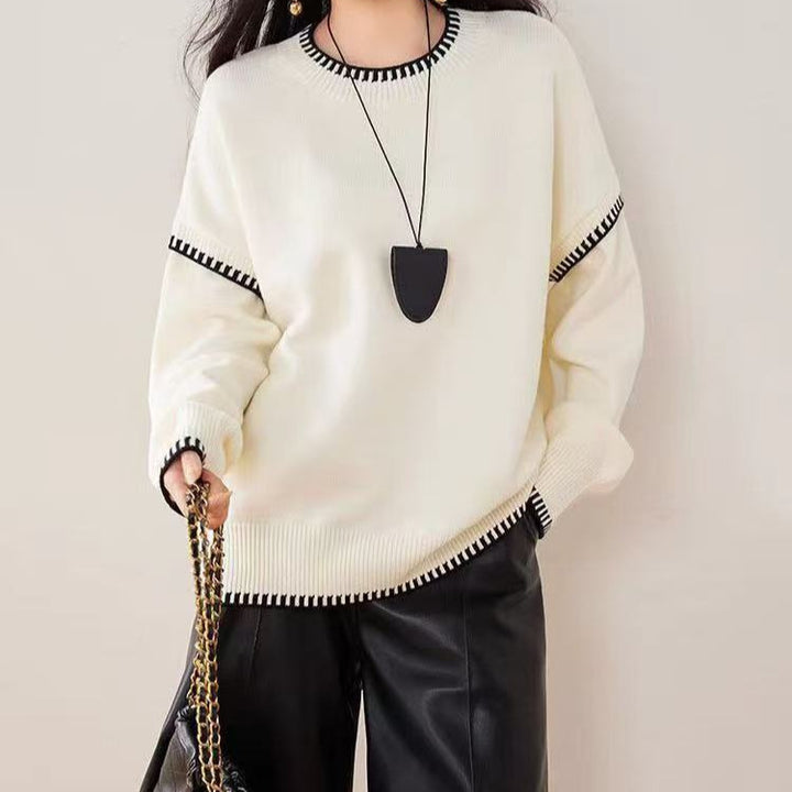 Kvinnors mysiga tröja med texturerad nederkant och moderna accenter Mirla-Eva Jonsson