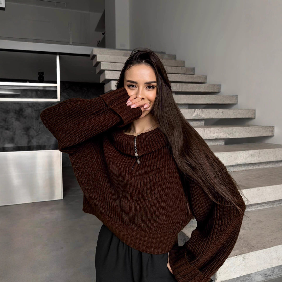 Kvinnors mysiga zip-tröja med breda ärmslut Mirla-Eva Jonsson