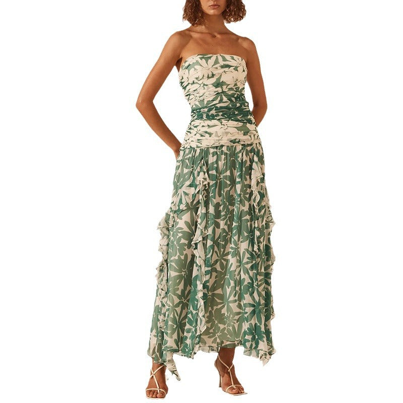 Kvinnors off-shoulder maxiklänning med volangdetaljer och blommönster Mirla-Eva Jonsson