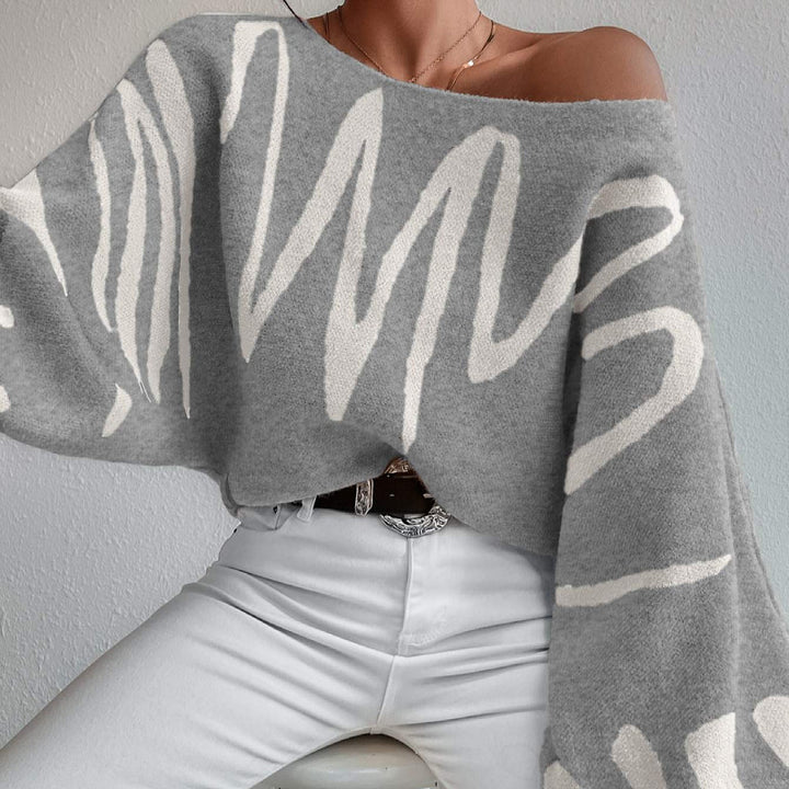 Kvinnors översize stickad tröja med asymmetrisk design och avslappnad halsringning Mirla-Eva Jonsson