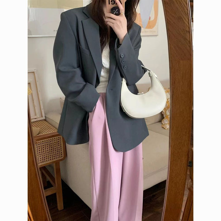 Kvinnors oversized blazer gjord av högkvalitativt material med fickor Mirla-Eva Jonsson