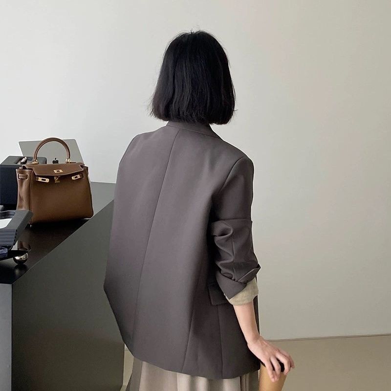 Kvinnors oversized blazer med klassiska detaljer Mirla-Eva Jonsson