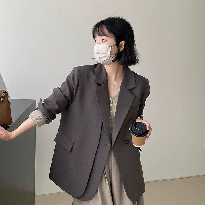 Kvinnors oversized blazer med klassiska detaljer Mirla-Eva Jonsson