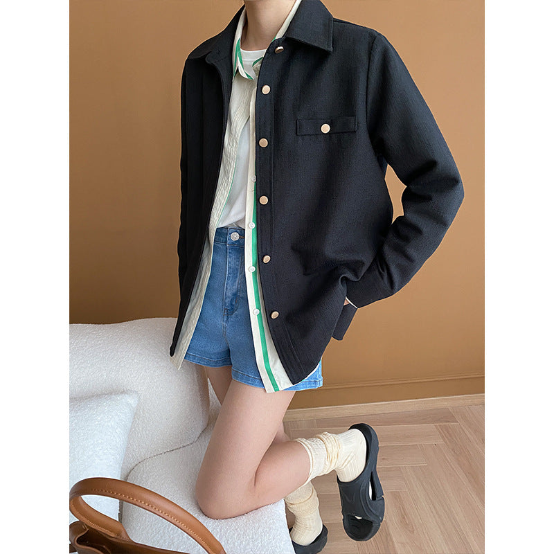 Kvinnors oversized blousonjacka med knappdetalj Mirla-Eva Jonsson
