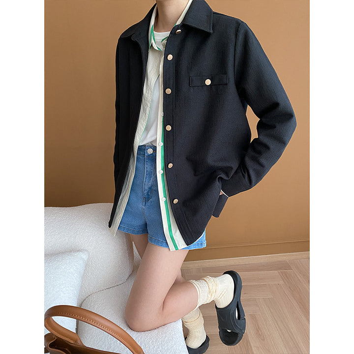 Kvinnors oversized blousonjacka med knappdetalj Mirla-Eva Jonsson