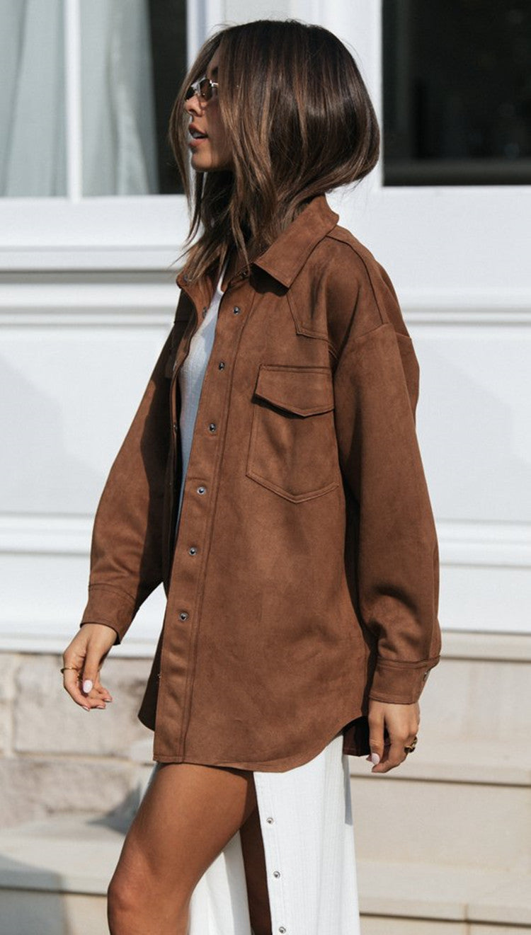 Kvinnors oversized blus gjord av mjukt mockaimitation Mirla-Eva Jonsson