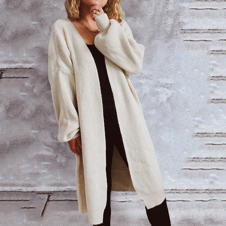 Kvinnors oversized cardigan med djup V-ringning och lös passform Mirla-Eva Jonsson