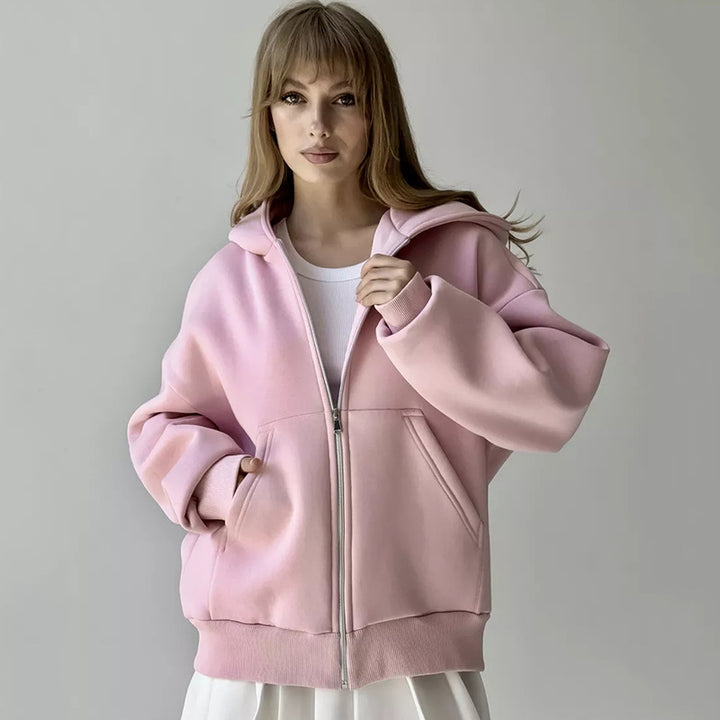 Kvinnors oversized hoodie med dragkedja och stora fickor Mirla-Eva Jonsson