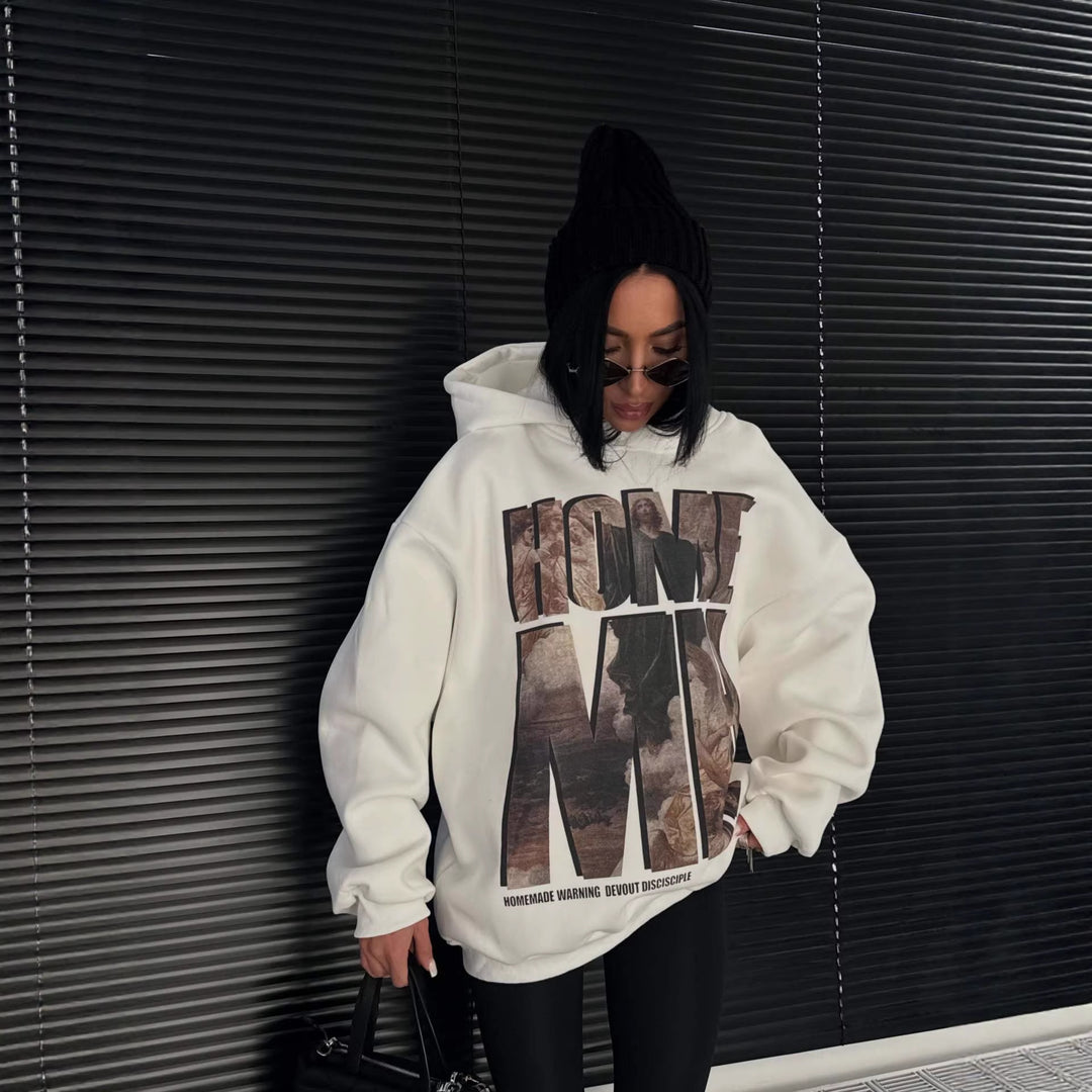 Kvinnors oversized hoodie med framträdande grafisk tryck Mirla-Eva Jonsson